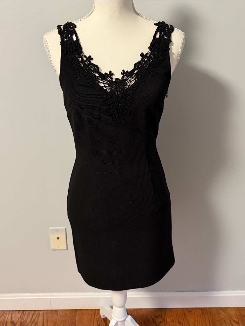 Black Crochet Lace Bodycon Dress | Open Back | Sexy Cocktail Mini